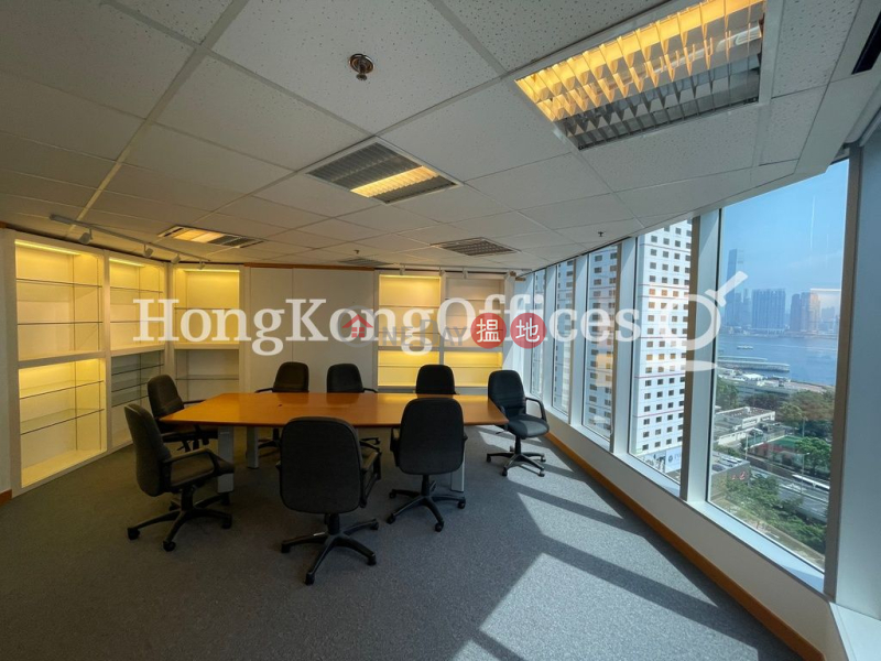 力寶中心-中層-寫字樓/工商樓盤-出租樓盤-HK$ 108,135/ 月