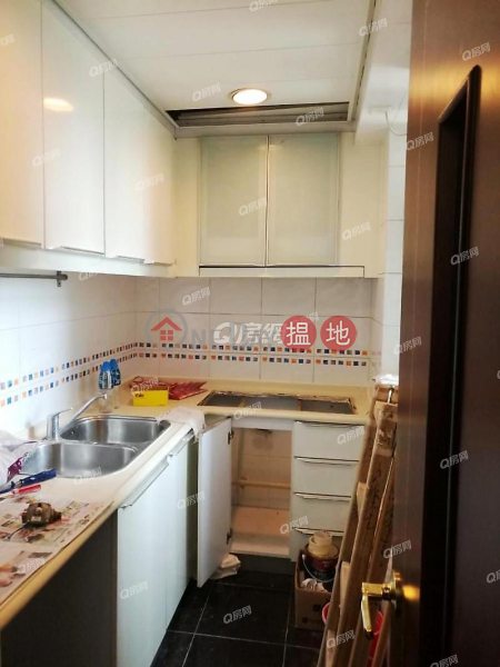 The Merton | 3 bedroom Mid Floor Flat for Rent | 38 New Praya Kennedy Town | Western District, Hong Kong | Rental HK$ 36,000/ month