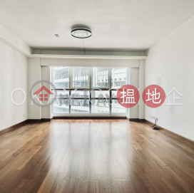 Nicely kept 3 bedroom with parking | For Sale | Prosperous Height 嘉富臺 _0
