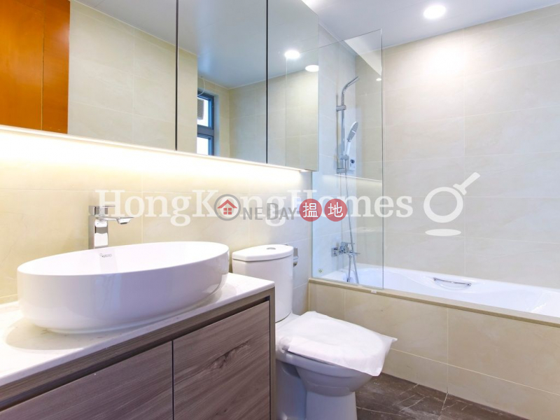 Property Search Hong Kong | OneDay | Residential Rental Listings 3 Bedroom Family Unit for Rent at Phase 2 South Tower Residence Bel-Air