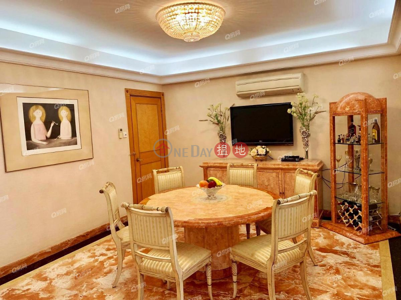 Property Search Hong Kong | OneDay | Residential | Sales Listings | Fontana Gardens | 3 bedroom Low Floor Flat for Sale