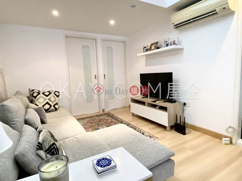 Generous 2 bedroom on high floor with rooftop | Rental | 292-294 Lockhart Road | Wan Chai District | Hong Kong | Rental | HK$ 30,000/ month