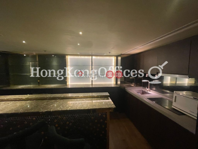 Office Unit for Rent at Hong Kong Diamond Exchange Building | Hong Kong Diamond Exchange Building 香港鑽石會大廈 Rental Listings