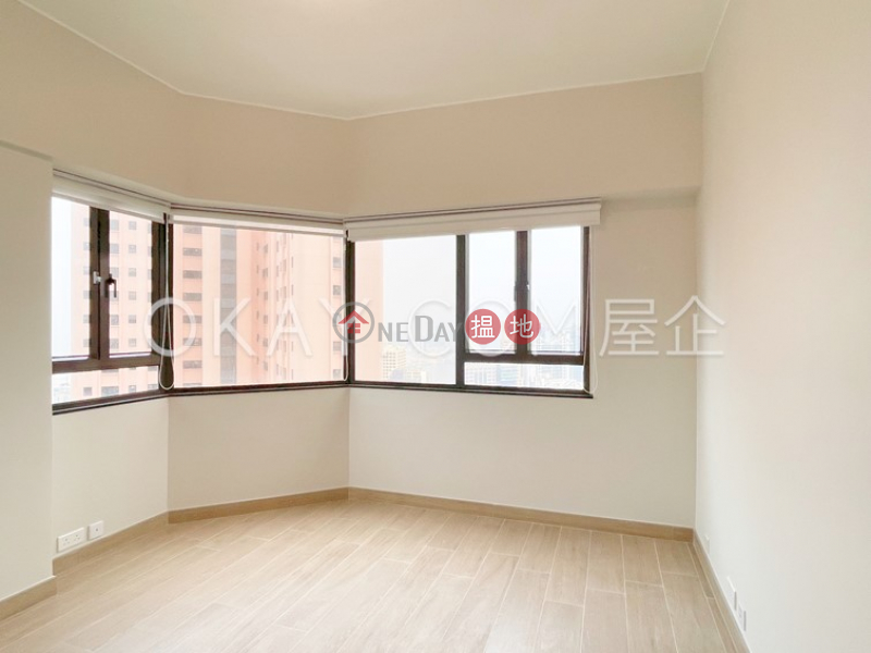 HK$ 75,000/ month | 2 Old Peak Road Central District, Exquisite 3 bedroom on high floor with parking | Rental