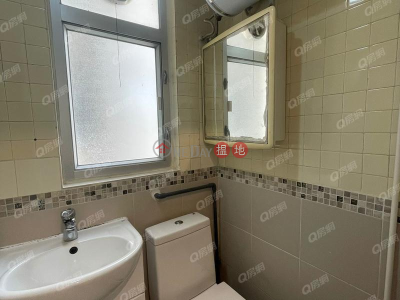 HK$ 11,500/ month, Artview Court, Chai Wan District, Artview Court | 1 bedroom Low Floor Flat for Rent