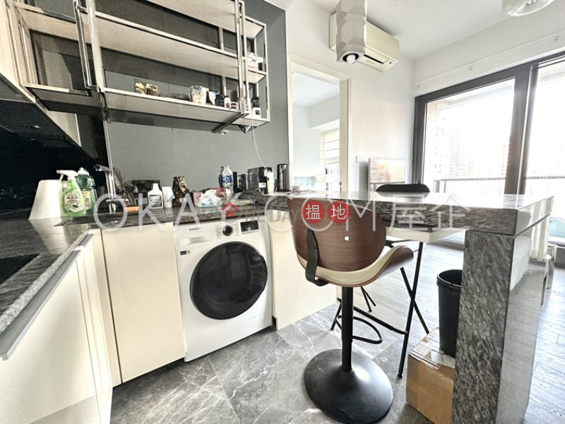 Generous 1 bedroom with balcony | Rental, The Pierre NO.1加冕臺 Rental Listings | Central District (OKAY-R209626)