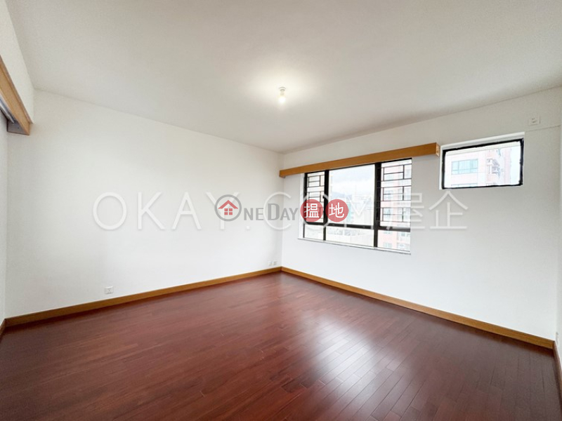 香港搵樓|租樓|二手盤|買樓| 搵地 | 住宅出租樓盤|4房2廁,連車位,露台仁禮花園 B座出租單位