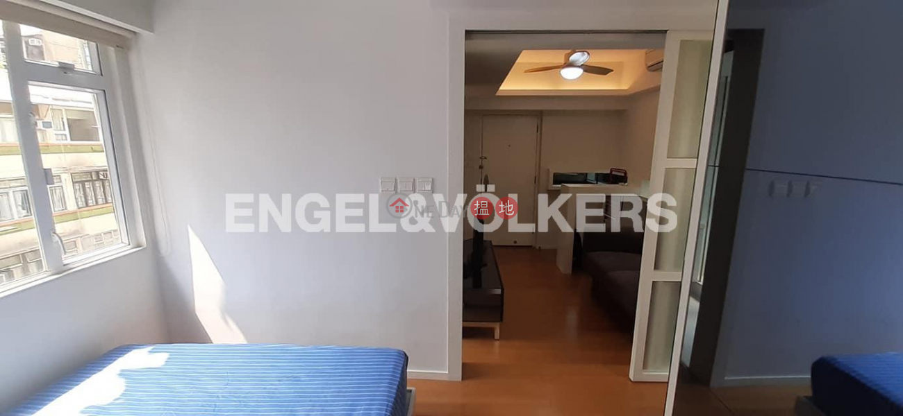 Property Search Hong Kong | OneDay | Residential | Rental Listings 1 Bed Flat for Rent in Sheung Wan