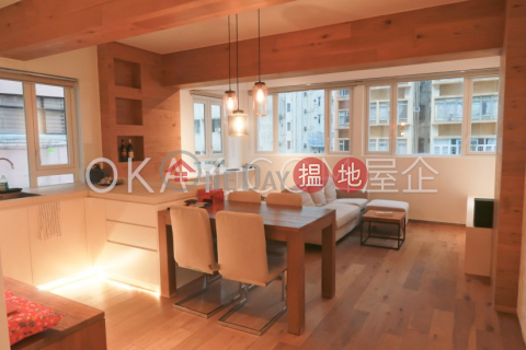 Elegant 1 bedroom in Sai Ying Pun | Rental | Luen Tak Building 聯德大廈 _0