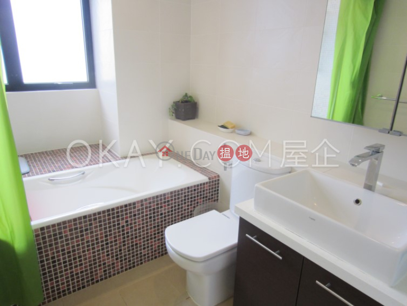 HK$ 35M Tower 1 Regent On The Park, Eastern District Rare 2 bedroom on high floor with parking | For Sale