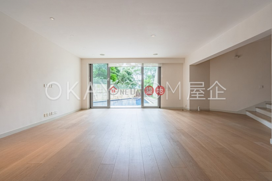 HK$ 268M Yue Hei Yuen | Central District Unique house with rooftop & parking | For Sale