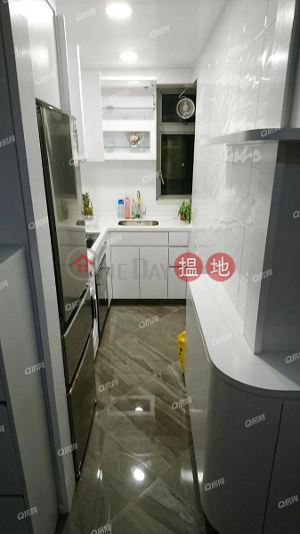 HK$ 29,500/ month | The Merton Western District, The Merton | 2 bedroom Mid Floor Flat for Rent