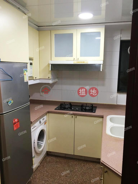 Property Search Hong Kong | OneDay | Residential | Rental Listings Tower 5 Phase 2 Metro City | 3 bedroom Low Floor Flat for Rent