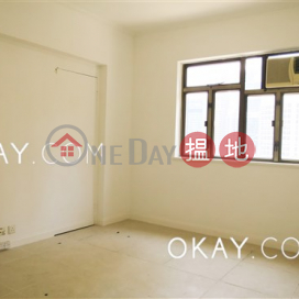 Gorgeous 3 bedroom in Mid-levels Central | Rental | Seaview Mansion 時和大廈 _0