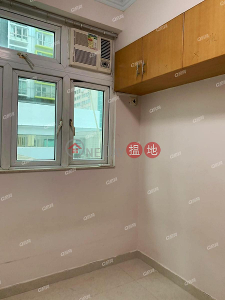 HK$ 22,000/ month | Lee Wing Building | Wan Chai District, Lee Wing Building | 3 bedroom Low Floor Flat for Rent