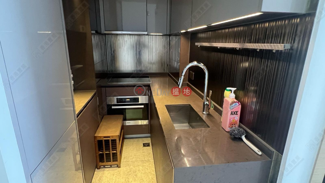 Harbour Pinnacle, High, 36E Unit Residential, Sales Listings, HK$ 10M