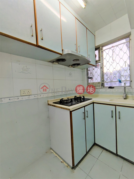 HK$ 6.95M Whampoa Garden Phase 2 Cherry Mansions, Kowloon City Best Deal: High Floor and open city view, sell in vacancy