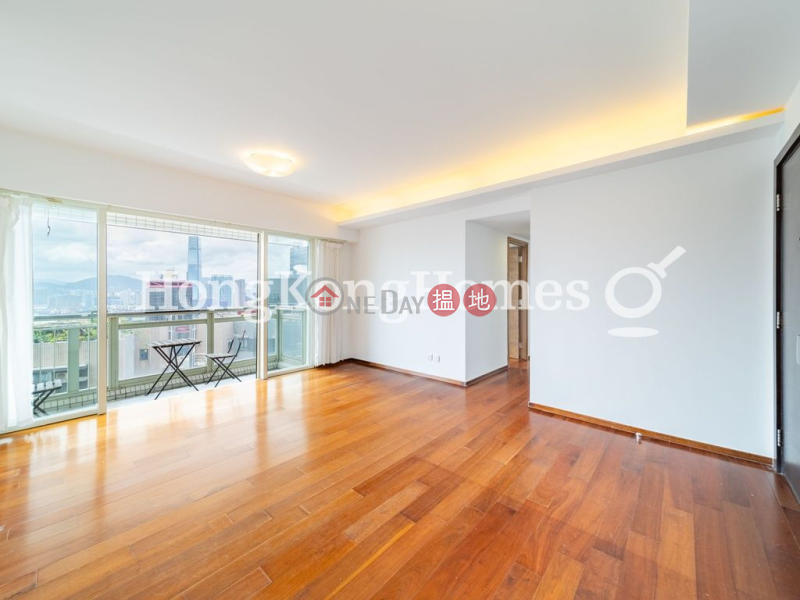 3 Bedroom Family Unit for Rent at Centrestage | Centrestage 聚賢居 Rental Listings