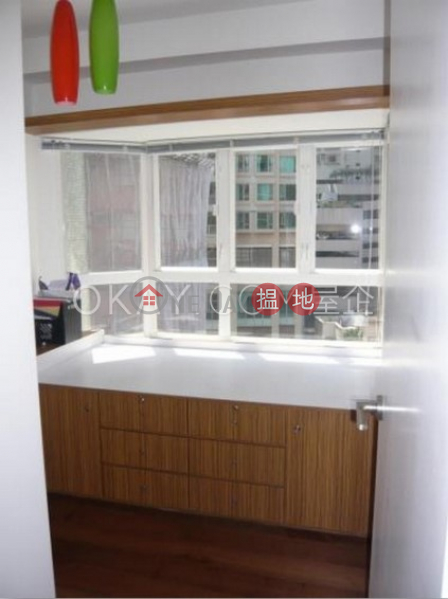 Property Search Hong Kong | OneDay | Residential, Rental Listings | Elegant 3 bedroom in Mid-levels West | Rental