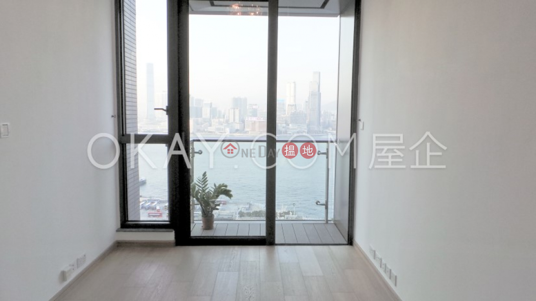 HK$ 16.5M, The Gloucester, Wan Chai District Luxurious 1 bedroom with harbour views & balcony | For Sale