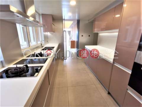 Beautiful 3 bedroom with parking | For Sale | Swiss Towers 瑞士花園 _0