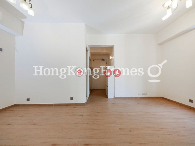 3 Bedroom Family Unit for Rent at Vantage Park | 22 Conduit Road | Western District, Hong Kong | Rental HK$ 28,000/ month