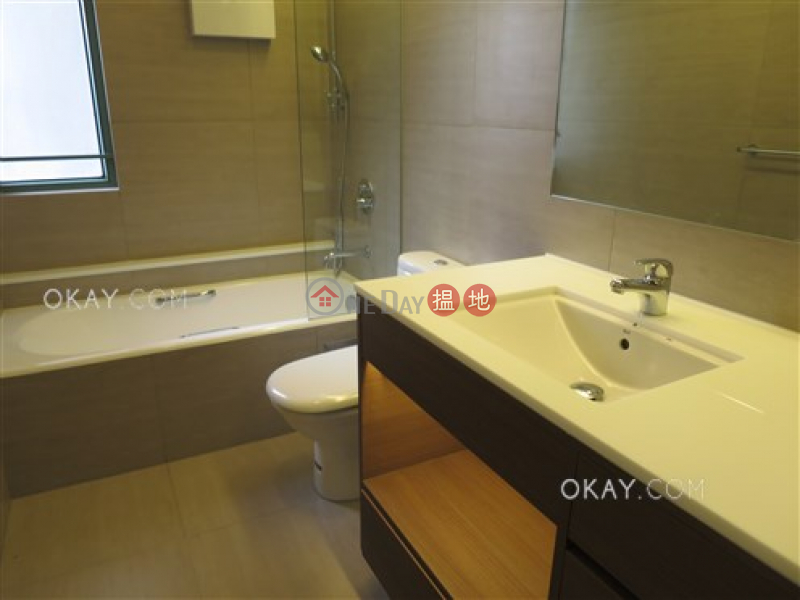 Popular 2 bedroom in Mid-levels West | For Sale, 70 Robinson Road | Western District | Hong Kong, Sales, HK$ 23.5M