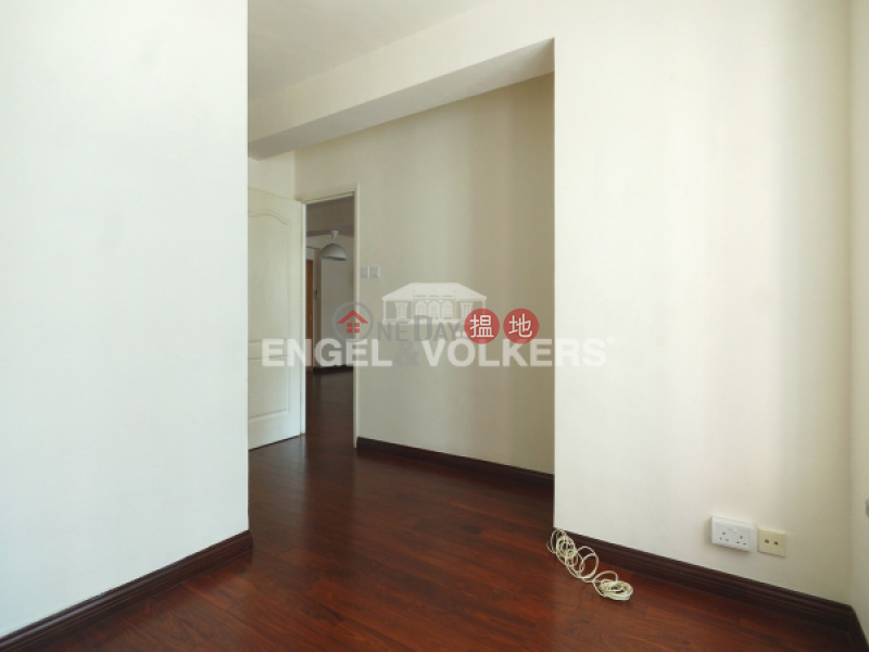 HK$ 65,000/ month, Le Cachet, Wan Chai District, 3 Bedroom Family Flat for Rent in Happy Valley