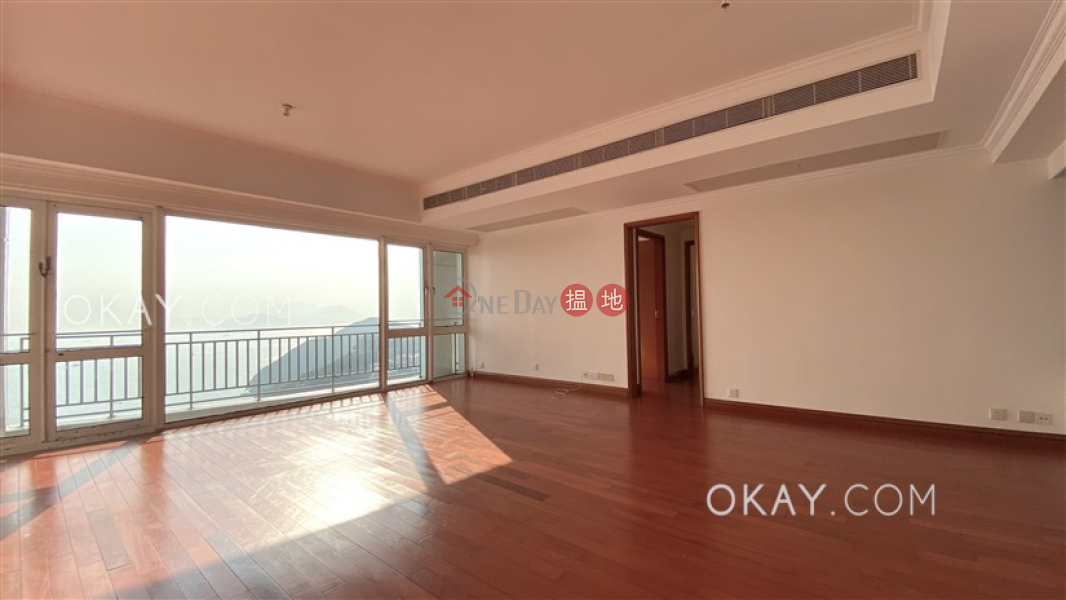 Gorgeous 3 bedroom on high floor with balcony & parking | Rental | Block 2 (Taggart) The Repulse Bay 影灣園2座 Rental Listings