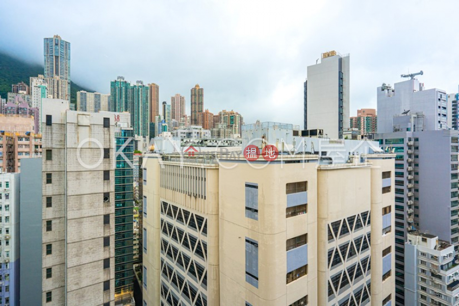 HK$ 32,000/ 月|萬和閣西區|3房1廁,實用率高,極高層《萬和閣出租單位》