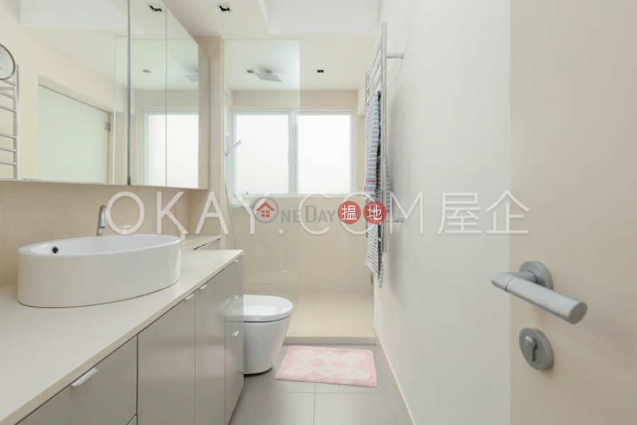 HK$ 35,000/ month, Woodlands Terrace, Western District Nicely kept 1 bedroom in Mid-levels West | Rental