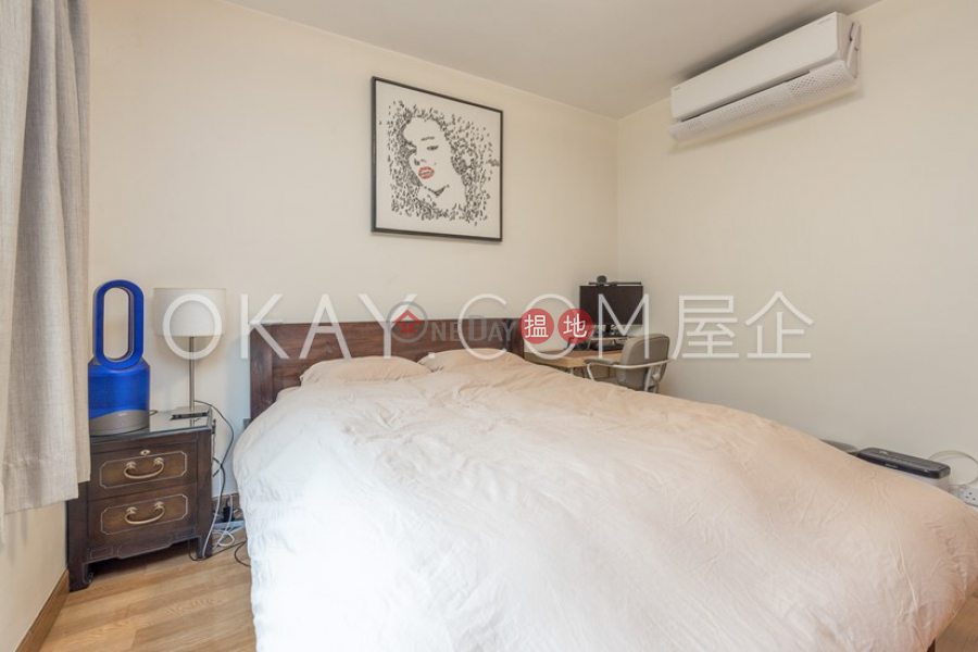 Charming 2 bedroom with balcony & parking | Rental 550-555 Victoria Road | Western District, Hong Kong Rental HK$ 40,000/ month