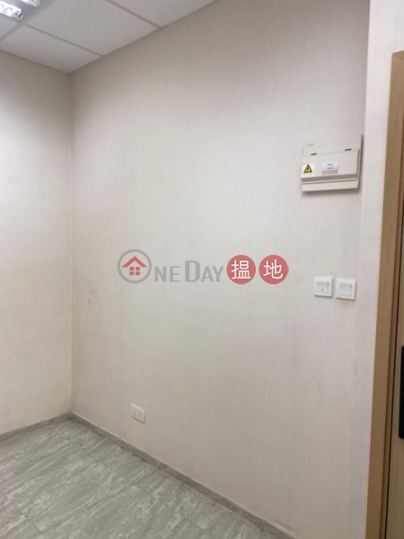安居工商 何生 五星級裝修 4X折 回報高達7厘以上 平過車位, 97-103 Ta Chuen Ping Street | Kwai Tsing District | Hong Kong | Sales HK$ 685,000