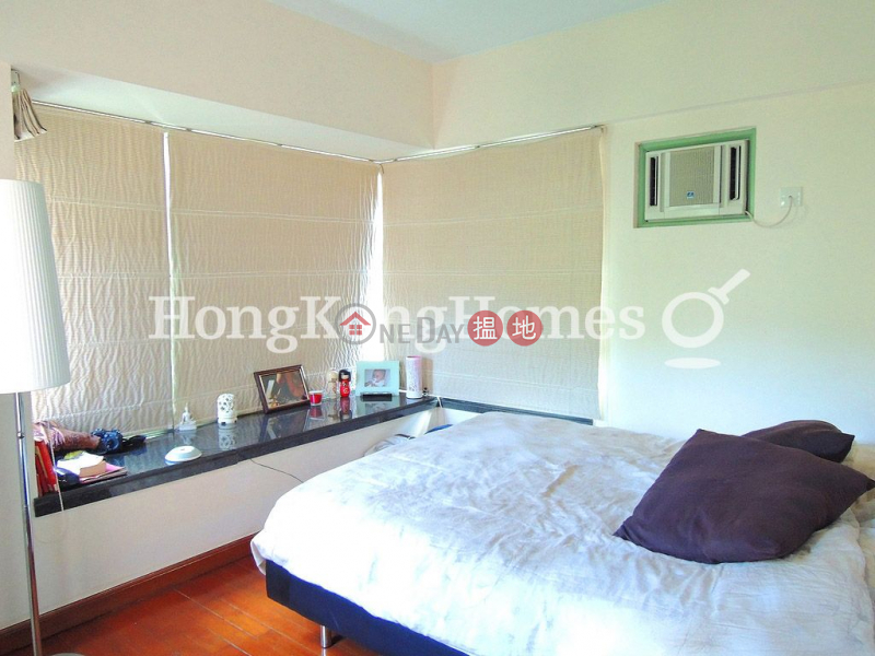 3 Bedroom Family Unit at Royal Court | For Sale | Royal Court 皇朝閣 Sales Listings