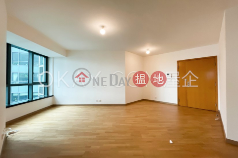 Elegant 3 bedroom on high floor with harbour views | Rental | 80 Robinson Road 羅便臣道80號 _0
