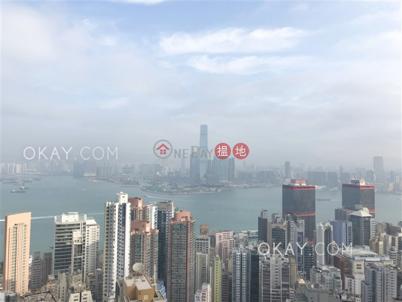 Popular 2 bed on high floor with sea views & balcony | For Sale | 2 Park Road 柏道2號 Sales Listings