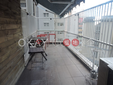 Practical 1 bedroom with terrace | Rental | Cartwright Gardens 嘉威花園 _0