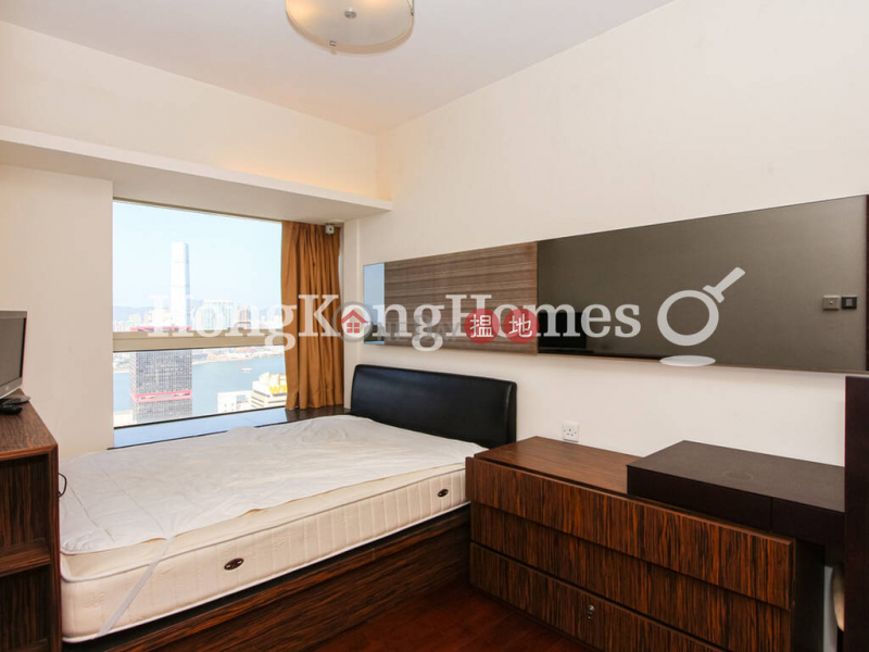 HK$ 40,000/ month | Centrestage | Central District 3 Bedroom Family Unit for Rent at Centrestage