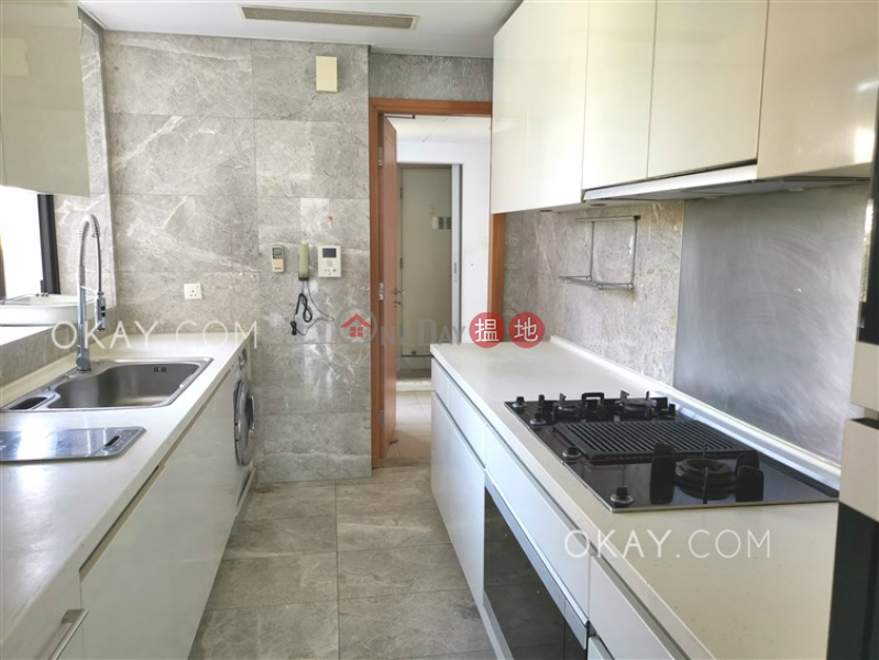 Beautiful 3 bedroom with sea views & balcony | Rental | Phase 6 Residence Bel-Air 貝沙灣6期 Rental Listings