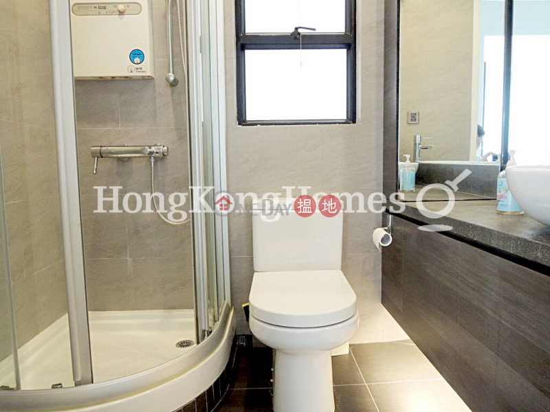 2 Bedroom Unit for Rent at Ying Piu Mansion, 1-3 Breezy Path | Western District | Hong Kong Rental, HK$ 21,000/ month