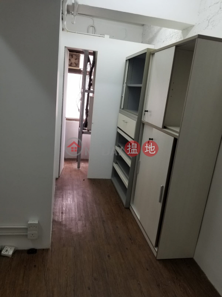 TEL: 98755238, 109-115 Queens Road East | Wan Chai District, Hong Kong, Rental | HK$ 31,930/ month