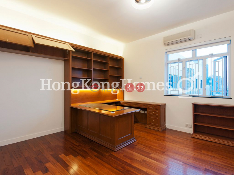 3 Bedroom Family Unit for Rent at Fontana Gardens | Fontana Gardens 豪園 Rental Listings