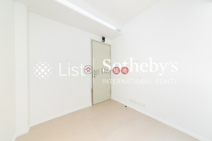 HK$ 38,000/ month, Pine Gardens Wan Chai District | Property for Rent at Pine Gardens with 3 Bedrooms