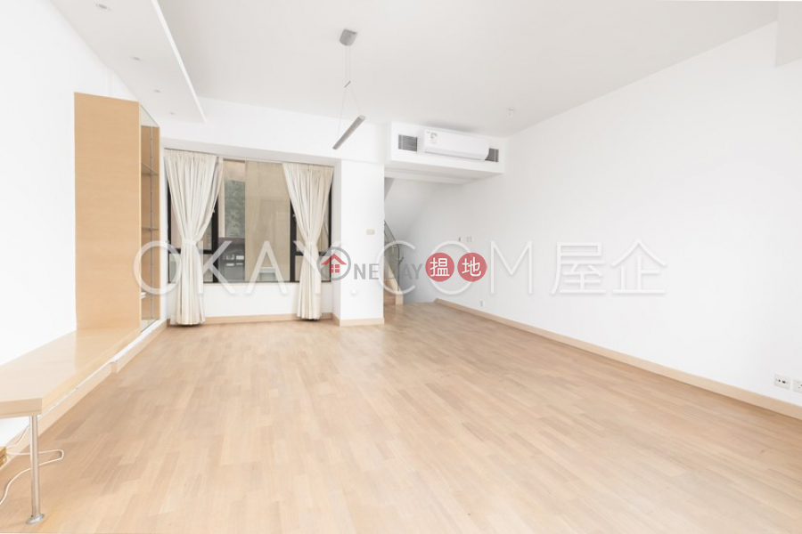 HK$ 110,000/ month Stanley Court | Southern District, Gorgeous house with rooftop, terrace | Rental