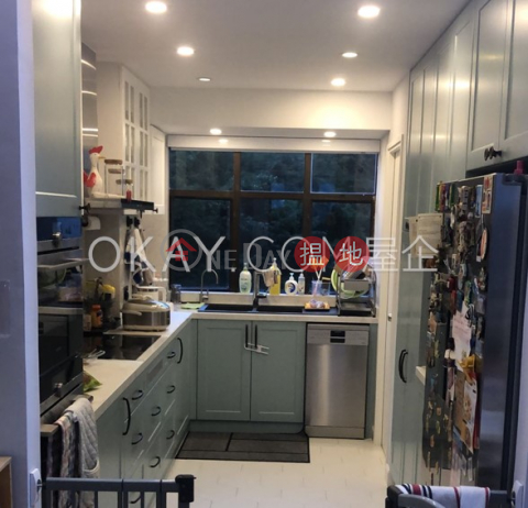 Gorgeous 3 bedroom in Discovery Bay | For Sale | Discovery Bay, Phase 2 Midvale Village, Island View (Block H2) 愉景灣 2期 畔峰 觀港樓 (H2座) _0