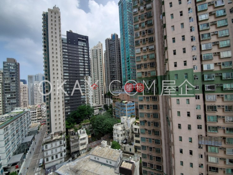 HK$ 13.5M, Centrestage, Central District, Charming 2 bedroom on high floor with balcony | For Sale