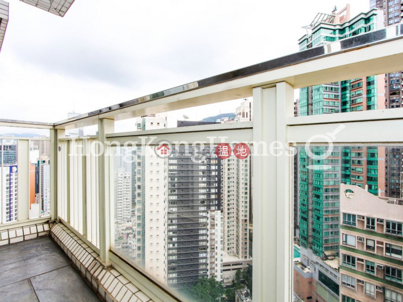 Property Search Hong Kong | OneDay | Residential | Rental Listings | 3 Bedroom Family Unit for Rent at Centrestage