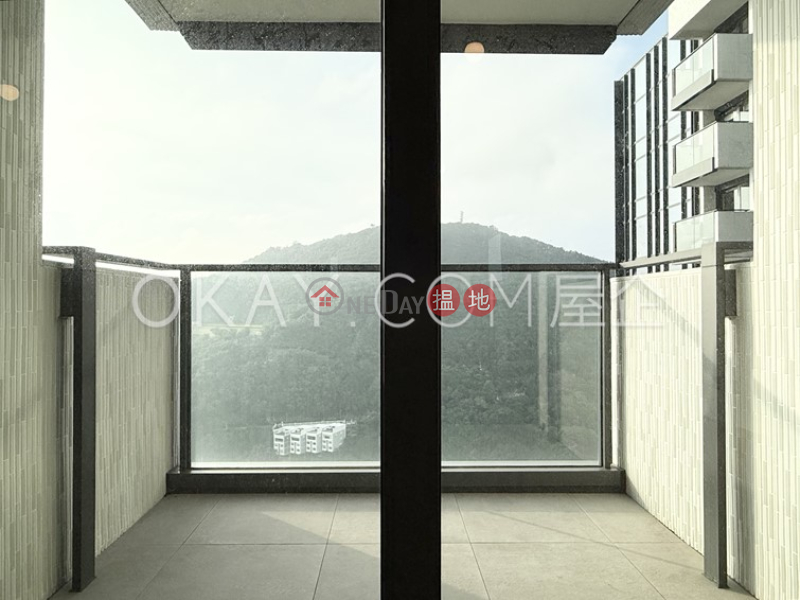 HK$ 72,000/ month Victoria Garden Block 1 Western District Stylish 3 bed on high floor with sea views & balcony | Rental
