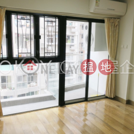 Elegant 2 bedroom with balcony & parking | For Sale | Flora Garden 富麗園 _0