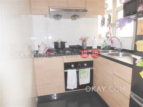 Stylish 3 bedroom with harbour views & parking | For Sale | Conduit Tower 君德閣 _0